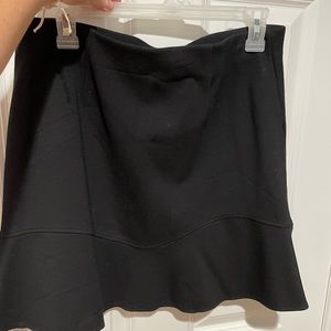 Loft flippy skirt size m